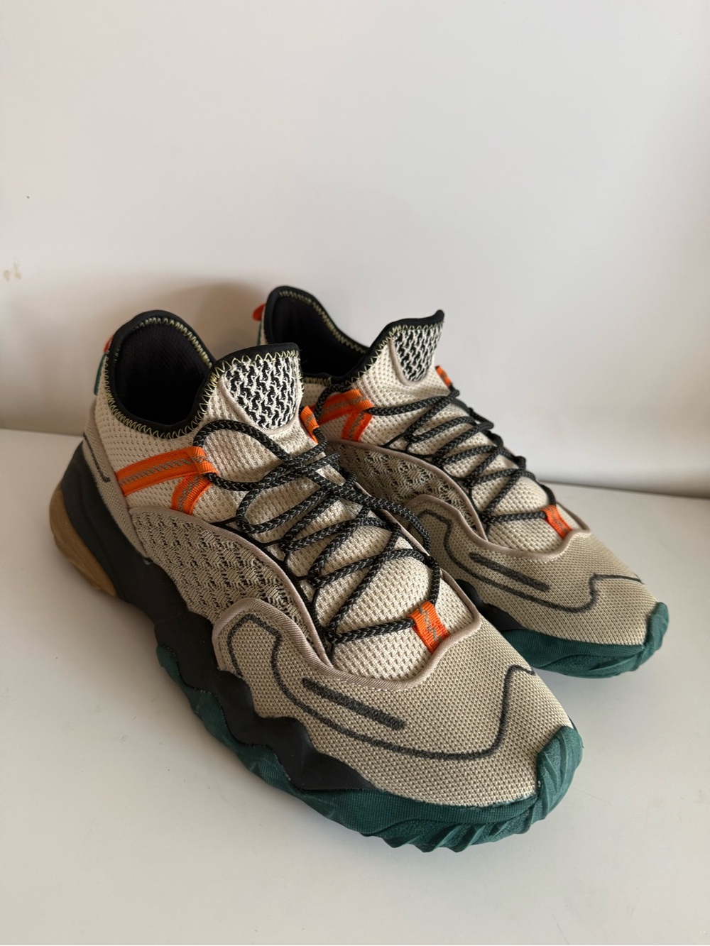 Zara Men's Beige, Orange & Green Knit Sneakers